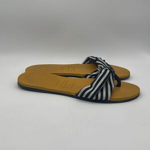 Havaianas Nautical Sandals Flip Flops Navy & White Stripes Womens 39-40‎ US 9